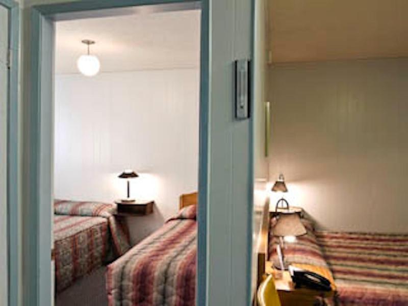 Evening Star Motel Greenwood Esterno foto