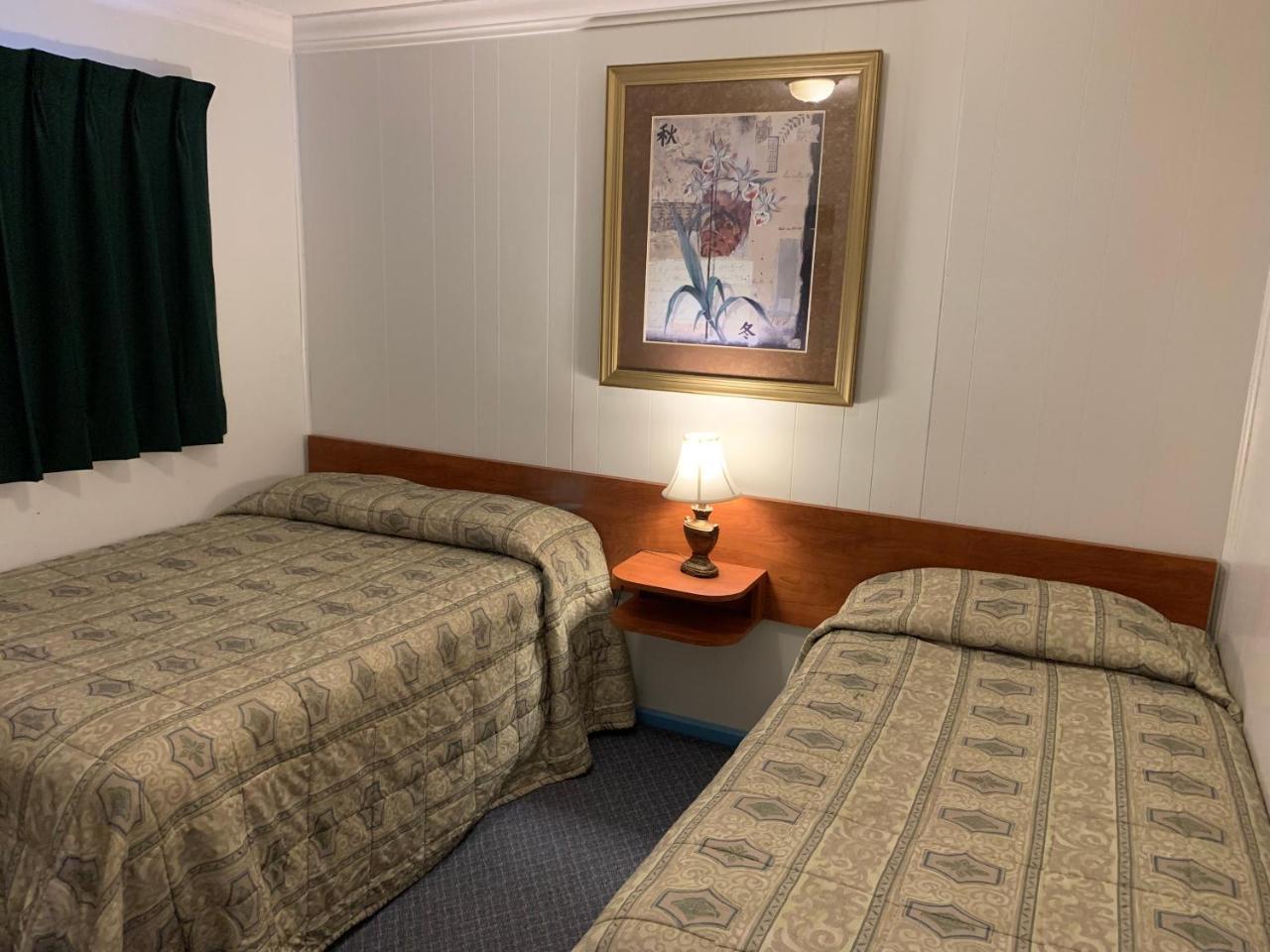 Evening Star Motel Greenwood Esterno foto