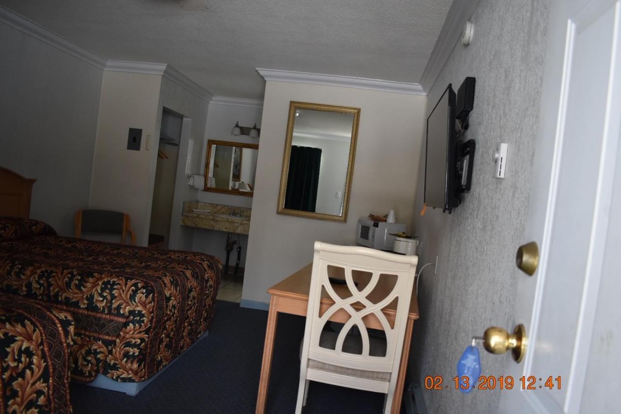 Evening Star Motel Greenwood Esterno foto