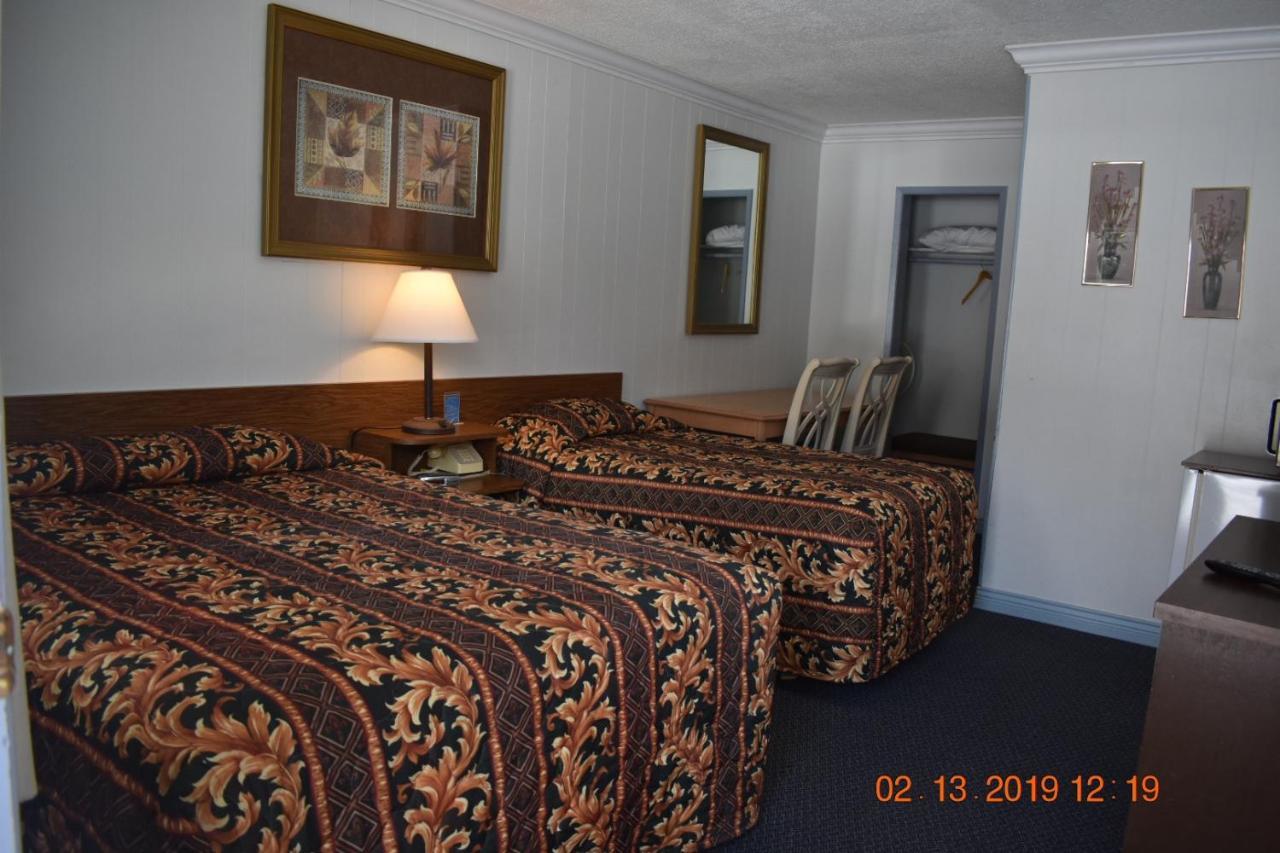 Evening Star Motel Greenwood Esterno foto