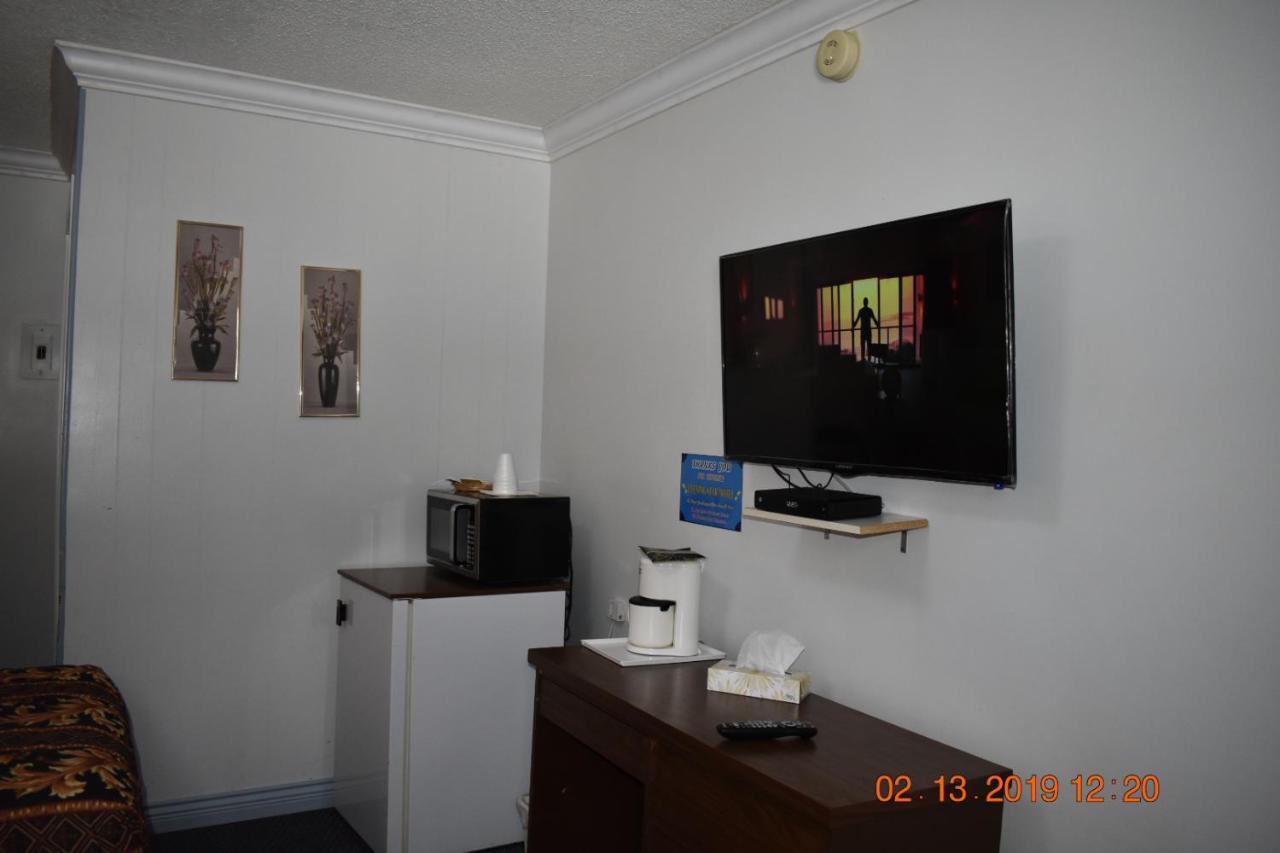 Evening Star Motel Greenwood Esterno foto